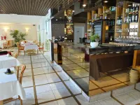Jura Hotel Restaurant le Panoramic Hotels in Vaux-lès-Saint-Claude