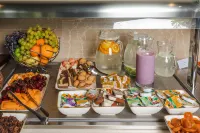 Hotel KingStone Budva - breakfast