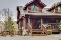 Pigeon Forge Vacation Rental 1 Mi to Dollywood - Tiny houses