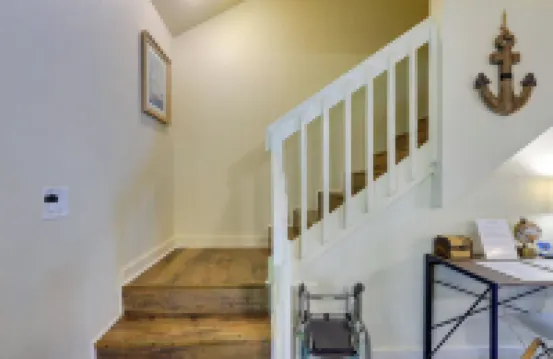 Gainesville Townhome w/ Patio ~ 3 Mi to UF!