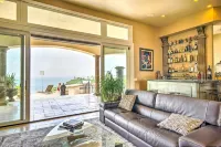 Luxury Del Rio Home w/ Pool & Lake Views! - Lemmikkieläimet sallittu