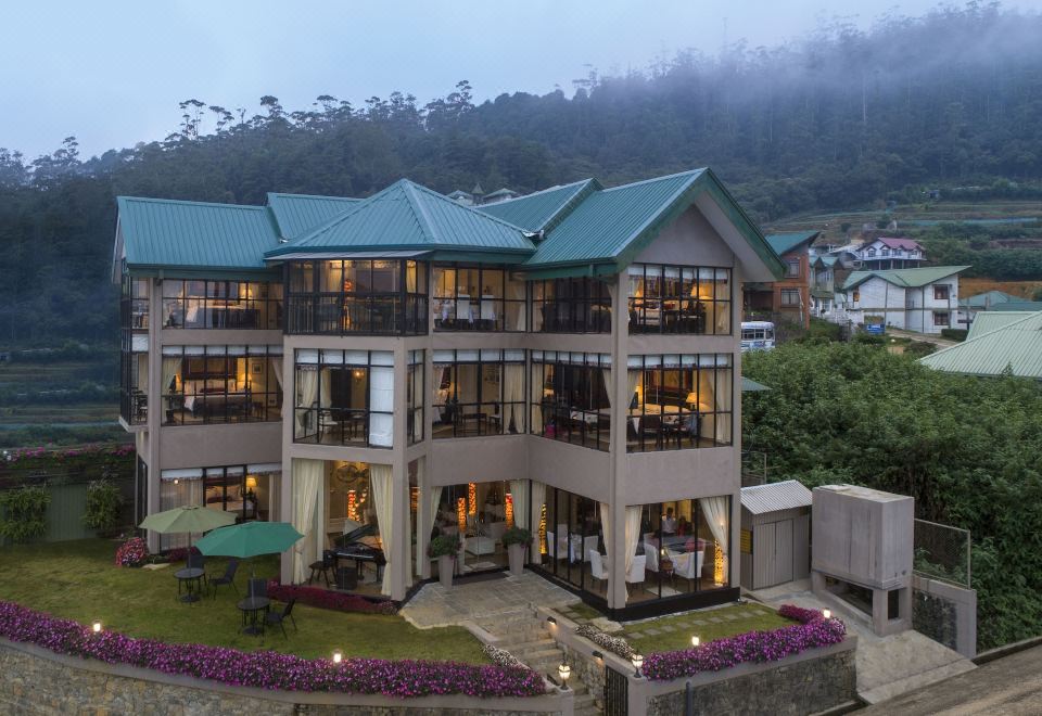 hotel overview picture