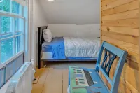 Rustic Farmhouse 4 Bedroom Home by RedAwning - Homestays