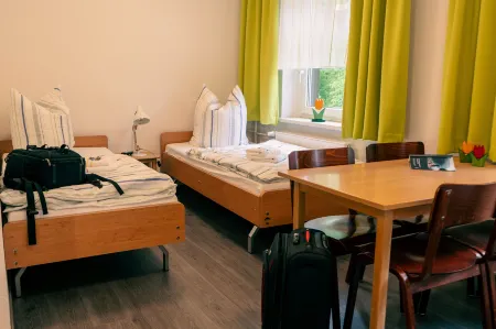 Gästehaus am Oberlausitzer Dreieck Отели в г. Хайневальде