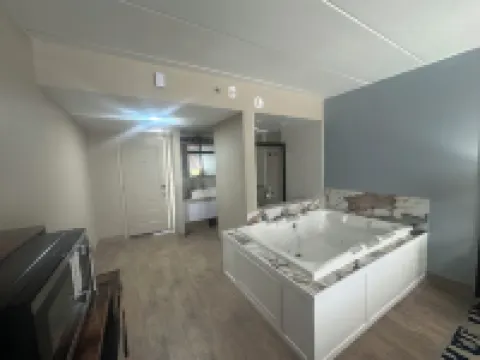 Lighthouse Inn & Suites Hotels in Hannibal