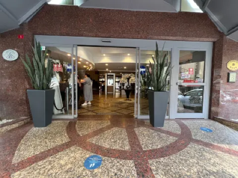 All Seasons Hotel Hotel di 