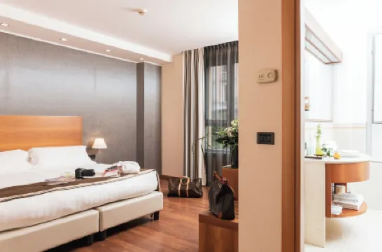 法爾科內皇家酒店