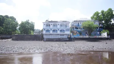 歐申尼斯酒店 酒店