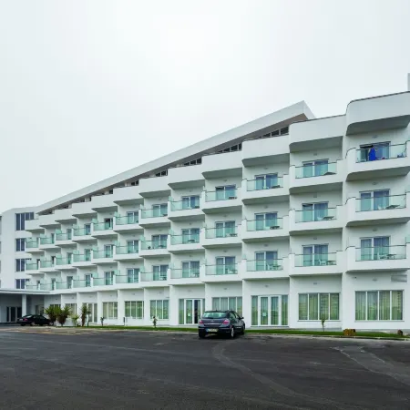 MH Peniche