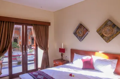Sekar Waru Homestay โรงแรมใกล้หาด Mertasari Beach