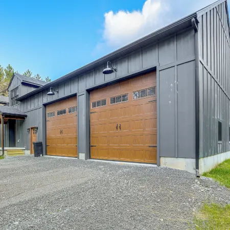 Brantingham Home: ATV & Snowmobile Trails On-site!