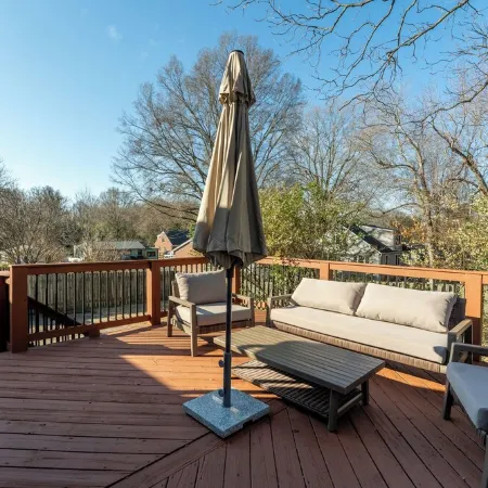 Spacious 4-bedroom house with WiFi, AC in welcoming Winston-Salem, Ardmore