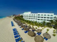 Aquamarina Beach Hotel Cancun