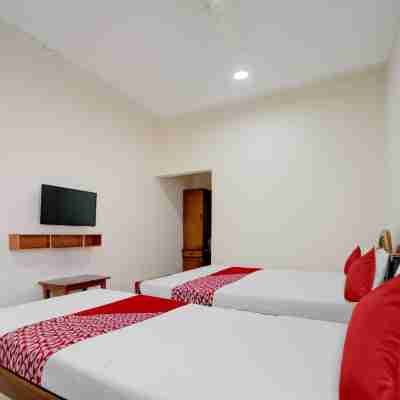 Hotel O Mala Residency Rooms