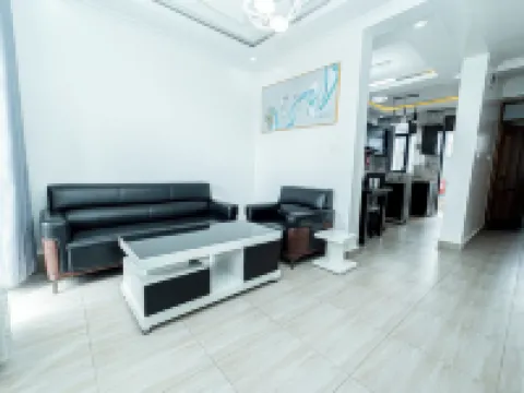 Apartment - Sleeps 4 - Parking - Balcony