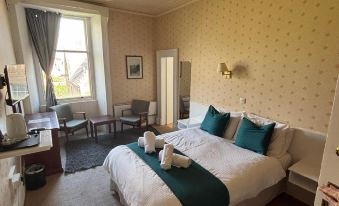 The Stromness Hotel by Paymán Club