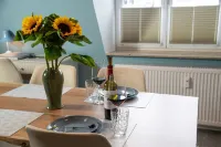 Newly Renovated: 2-Room Apartment in Villa District - Close to the Train Station