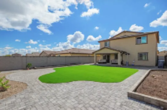 4-bedroom house in marvelous Buckeye with WiFi, AC. Enjoy your stay