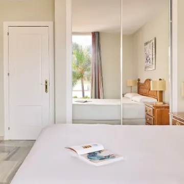 Aparthotel Ona Campanario
