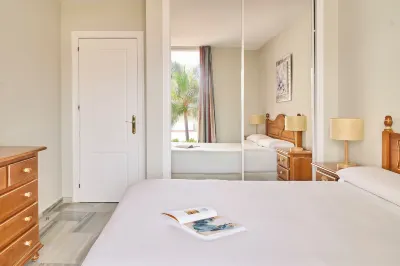 Aparthotel Ona Campanario Hotels near CAC Mijas Centro de Arte Contemporaneo