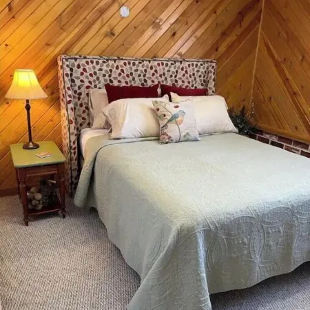 Mulholland Garden Apartment
