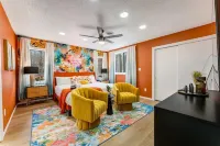 HUGE 5BR Private Pickleball, Basketball, Theater!