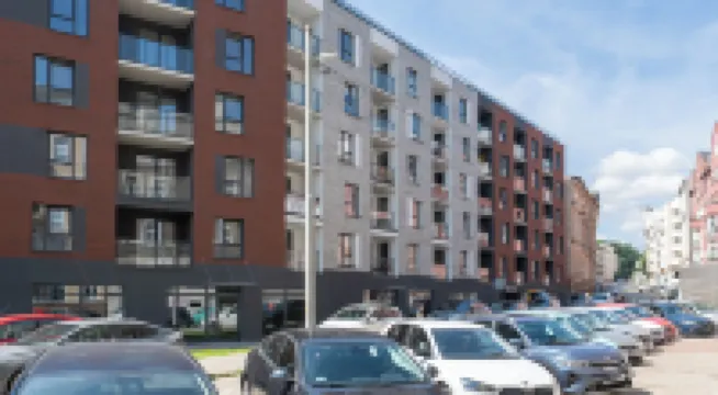 Sun & Snow 奧德讓斯基大道