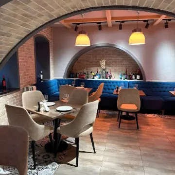 Olf Hotel Отели рядом с достопримечательностью «Площадь Фонтанов»