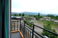 Sleeping Tree Hotel Hotels in Mae Ai