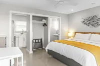 Captiva Beach Resort (Open Private Beach Access)