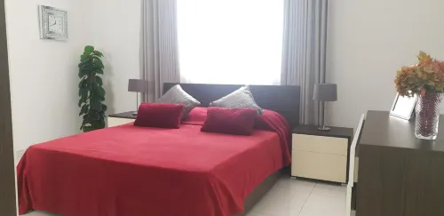 Eivissa Apartment - Spacious Accommodation