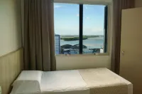 Hotel Nacional Inn Porto Alegre - Próximo ao Complexo Hospitalar Santa Casa e Ufrgs - parkir