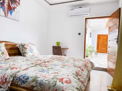 Charmant Appartement à Deux Pas de la Plage à Lomé  호텔