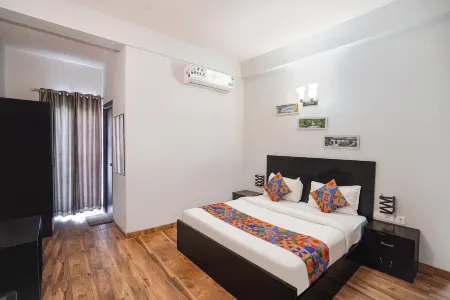 OnlyStay Vrij Stay Suite Отели в г. Санрейк Бангар