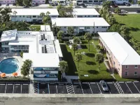 Rolo Beach Hotel Hotels near Las Olas Beach