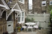 The Old Weavers Cottage Hotels in Ilkley