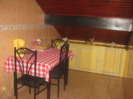 Jolie petit studio 1er étage mansarder