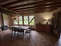 Domaine Les Muids - Gîte "les Oiseaux Piscine et Forêt Privée Proche de Paris Các khách sạn ở Brinon-sur-Sauldre