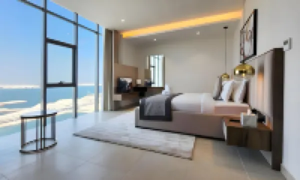 Farhan Tower Ahmed Al Fateh Islamic Center周辺のホテル