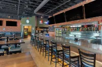 Quality Inn St Cloud West - bar