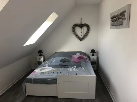 HOUSE POULDOHAN NEAR BEACH Отели в г. Трегюнк