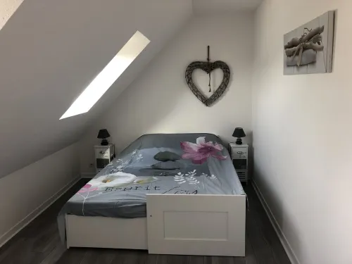 HOUSE POULDOHAN NEAR BEACH