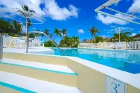 Palm Place 2-bedroom condo in Frigate Bay with WiFi, AC, close to all amenities - Pool