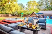 Pool Paradise in Wine Country!