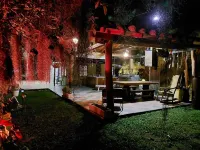 Extraordinary Cabin well located with Jacuzzi Spa, for 6 people in El Peñol.