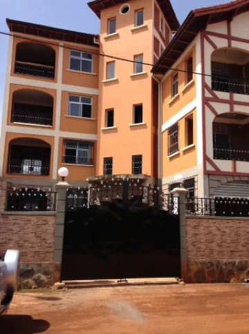 BAFOUSSAM HEART OF CITY 2P FURNISHED ANY COMFORT: RESIDENCE VICYMA