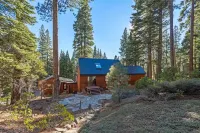 House + Studio: Near Skiing, Beaches, and Downtown- Sleeps 10-13