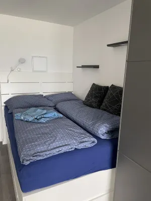 Sea view hut directly on the Baltic Sea beach (ideal for 1-2 persons)