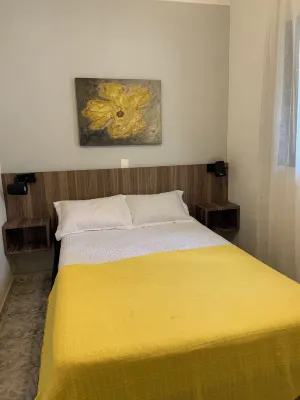 Sea Blue family home 250 m from the sea Hotels near Praia São Sebastião