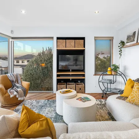 Designer Luxury 3brd - Epic Views - South Perth
